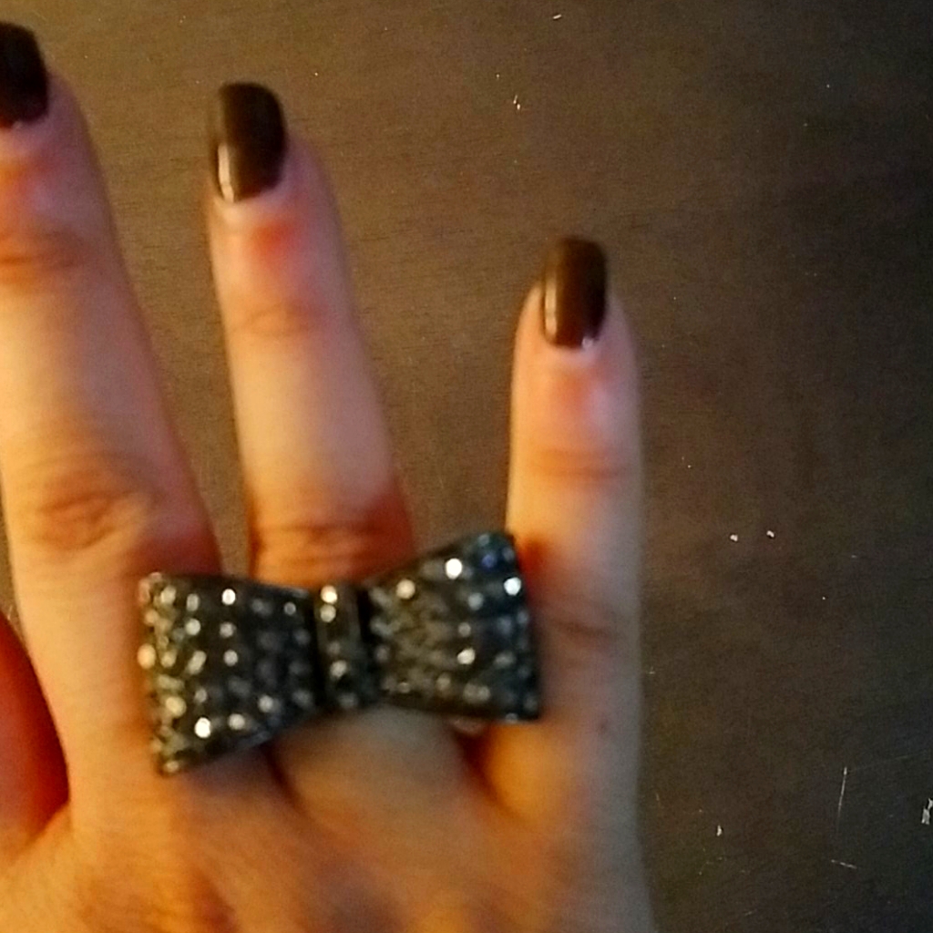 Adjustable Bow Ring